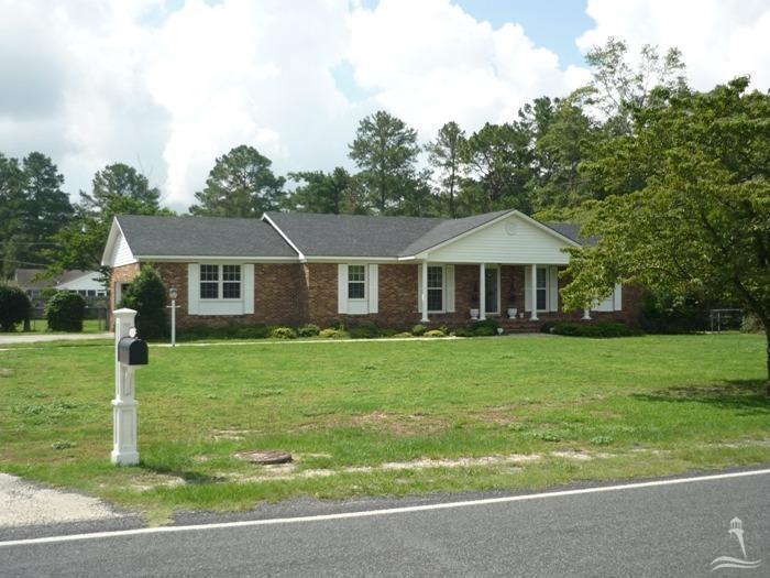 207 Cromartie Road Elizabethtown, NC 28337 - Photo 1 of 1 Primary Photo