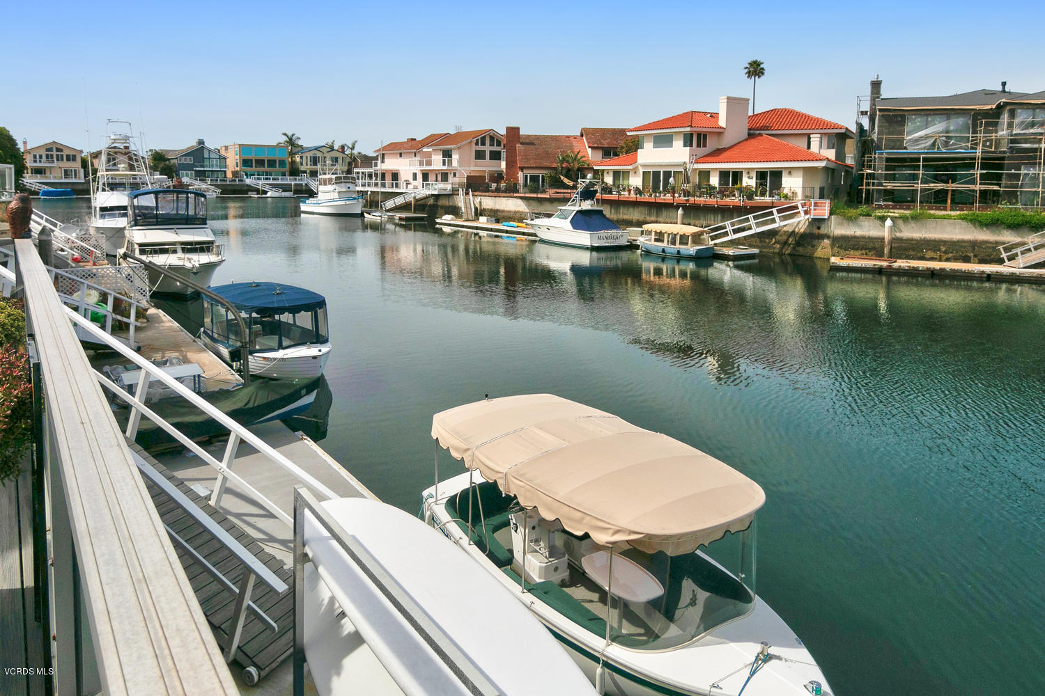 2061 Peninsula Rd-048-044-Channel-MLS_Si