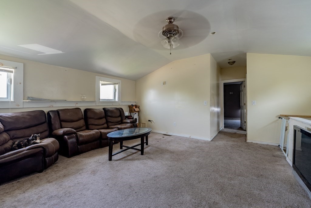 431 Hancock Street Springfield, MA 01105 - Photo 13 of 23 Gallery Image 13