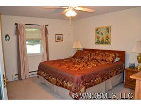 683 Kims Cove Road Canton, NC 28716 - Photo 9 of 24 Gallery Image 9