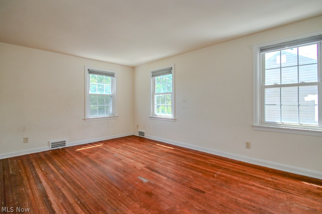 5084 Forest Road Mentor, OH 44060 - Photo 24 of 34