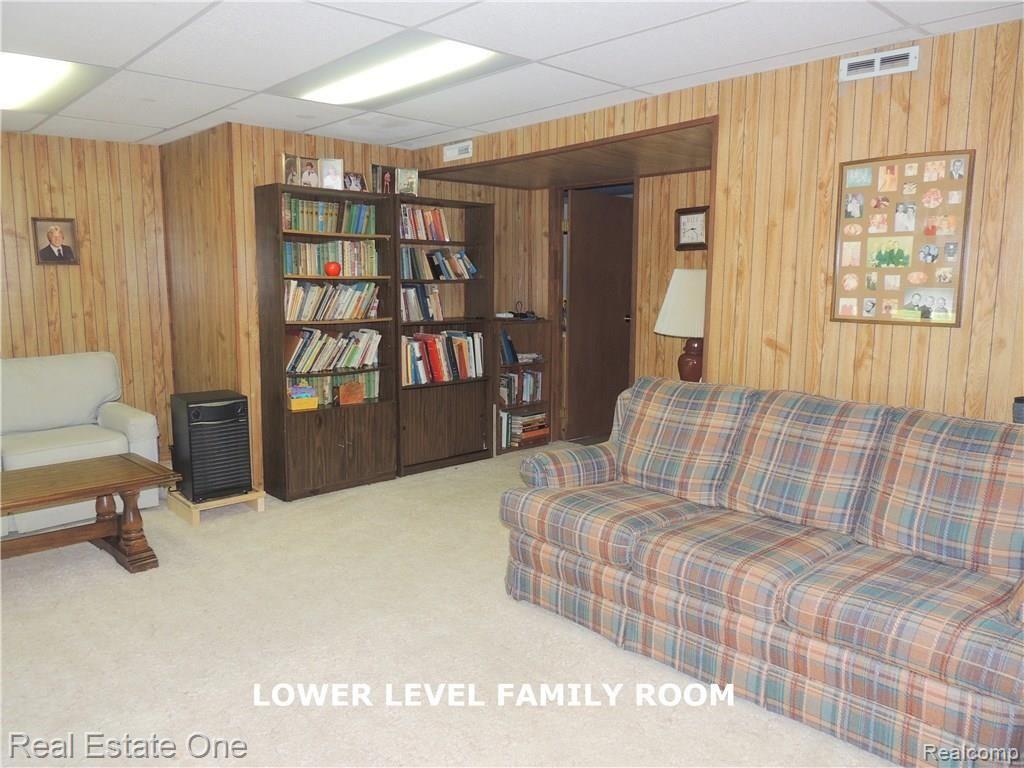 404 Willow Grove Lane, Unit 20 Rochester, MI 48307 - Photo 18 of 34