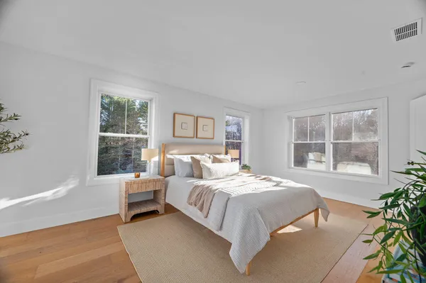 $1,295,000 | 3 McKenney Lane, Kennebunkport, ME 04046