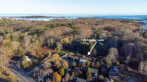 $1,295,000 | 3 McKenney Lane, Kennebunkport, ME 04046
