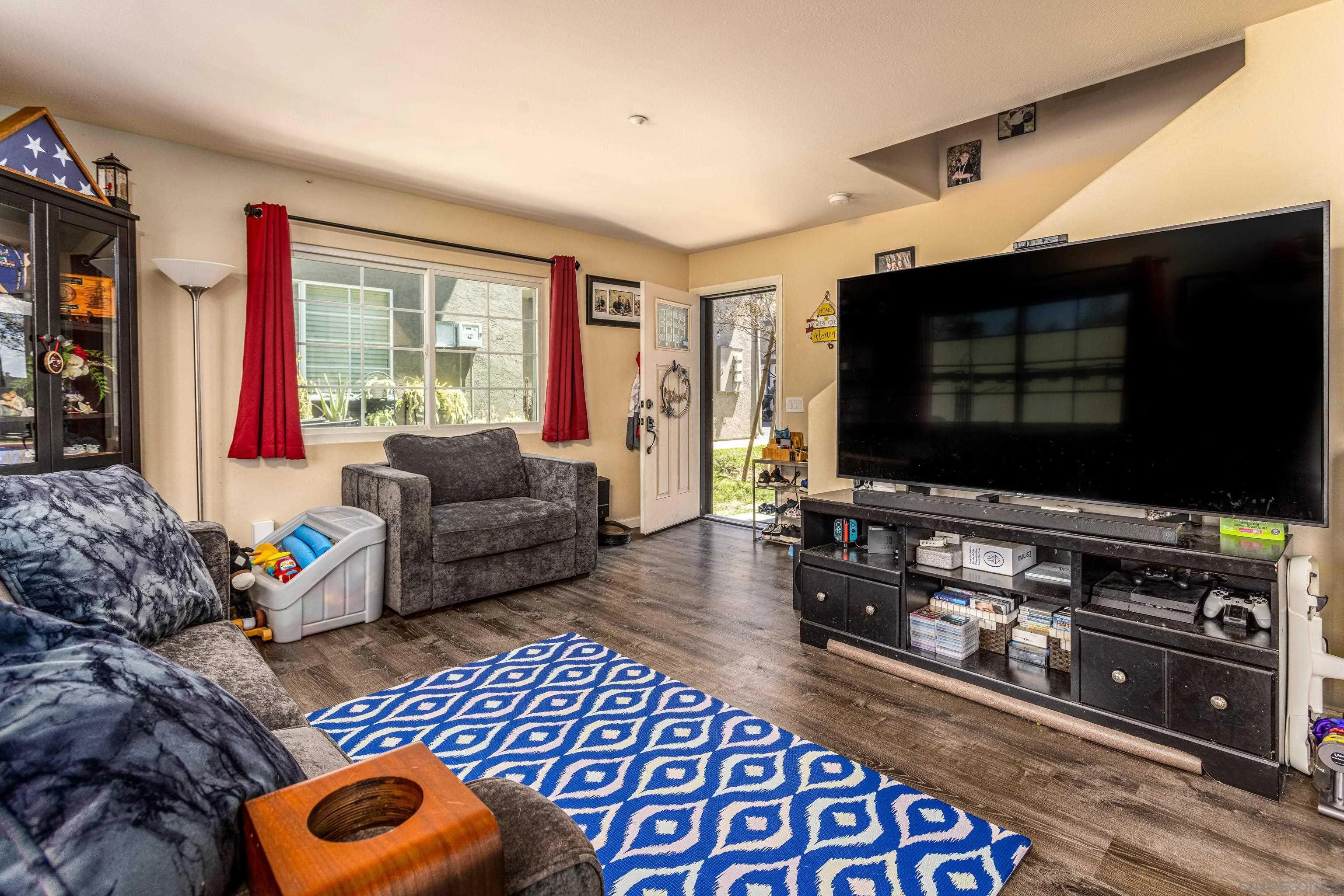 2041 Sweetwater Road, Unit A Spring Valley, CA 91977 - Photo 2 of 22 Gallery Image 2