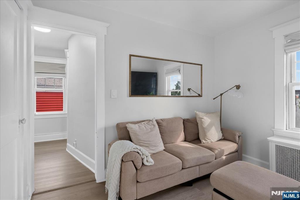 7 Laurel Place East Rutherford, NJ 07073 - Photo 18 of 35 Gallery Image 18