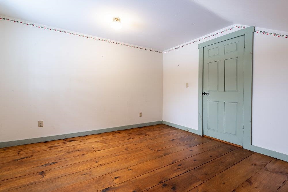 595 New Road Barnstead, NH 03225 - Photo 33 of 39