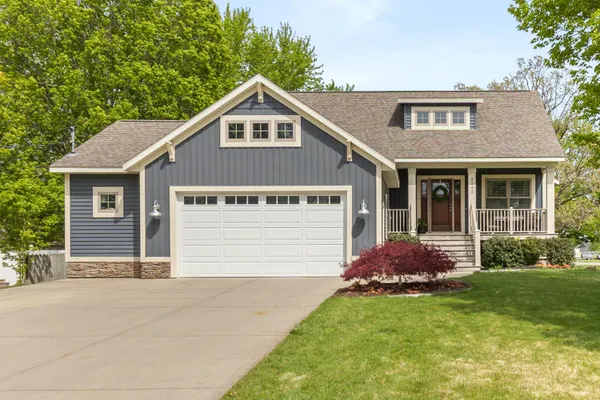 $502,000 | 8242 Hearthway Avenue, Jenison, MI 49428