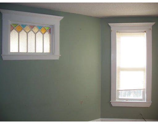 87 Maple Street Boston, MA 02136 - Photo 7 of 10 Gallery Image 7