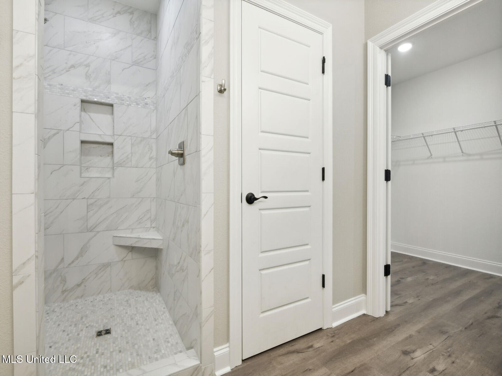 13505 Garland Road Ocean Springs, MS 39564 - Photo 15 of 21 Dune_K224_PrimaryBath2