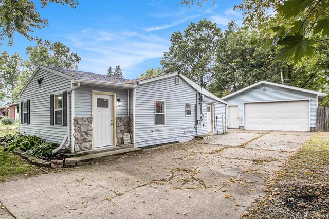 $179,000 | 56205 Hoosier Avenue, Mishawaka, IN 46545