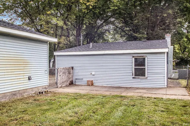 $179,000 | 56205 Hoosier Avenue, Mishawaka, IN 46545