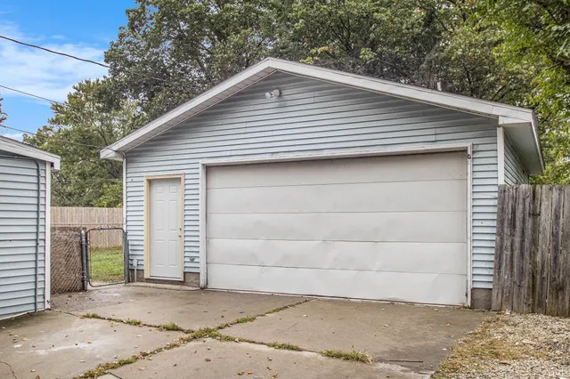 $179,000 | 56205 Hoosier Avenue, Mishawaka, IN 46545