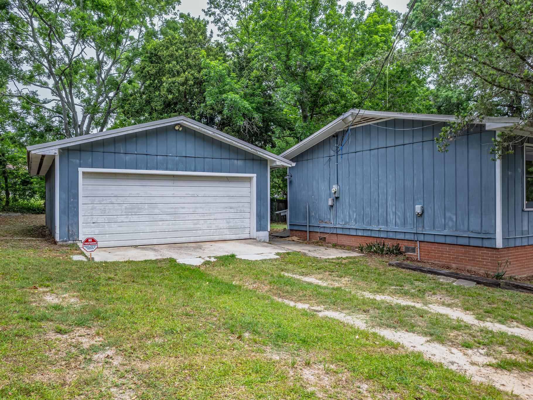 1734 Ray Road Tallahassee, FL 32303 - Photo 4 of 57