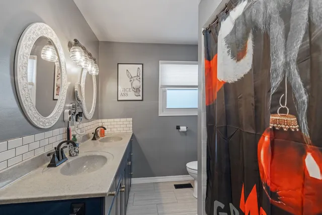 $394,500 | 15309 Arroyo Drive, Oak Forest, IL 60452