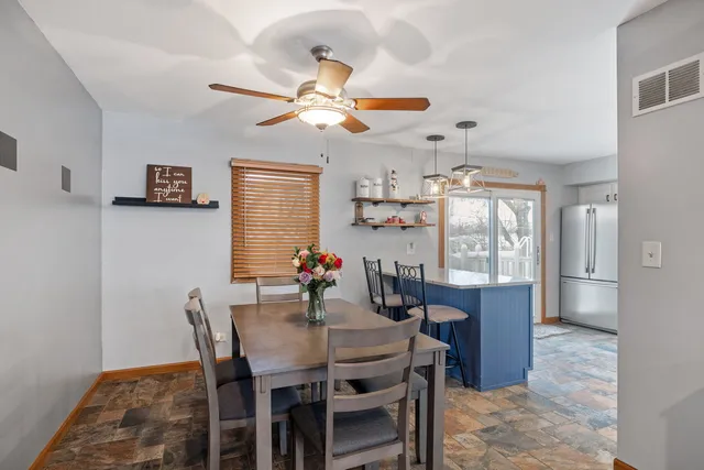 $394,500 | 15309 Arroyo Drive, Oak Forest, IL 60452