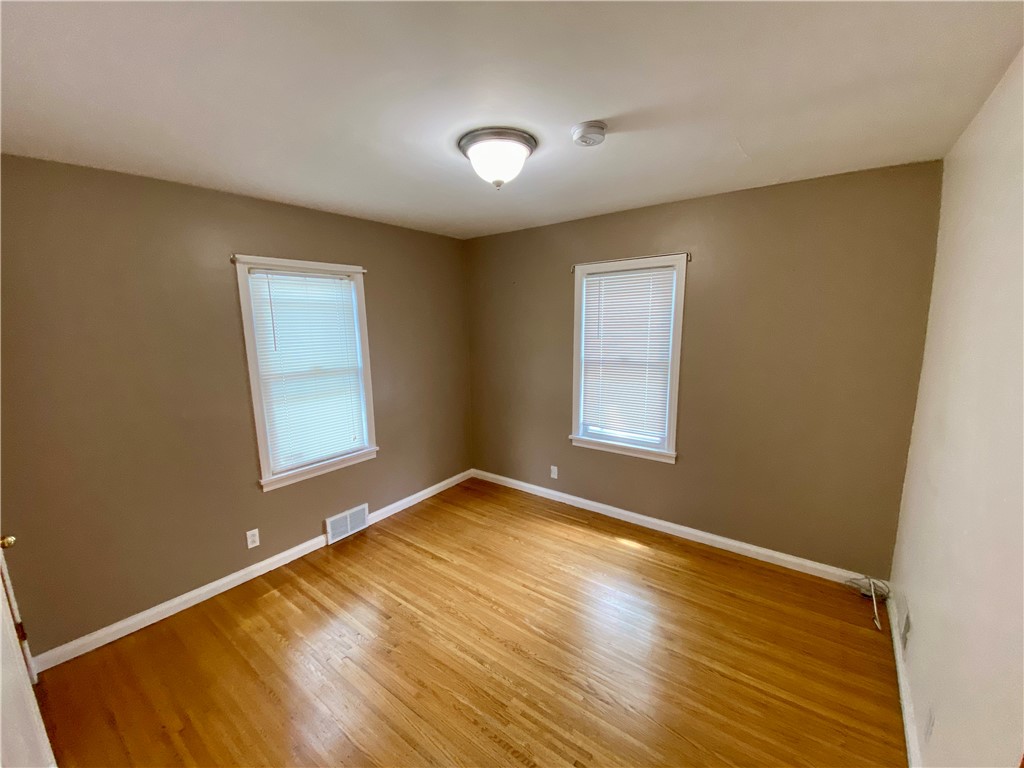 35 Westmoreland Drive Rochester, NY 14620 - Photo 12 of 26