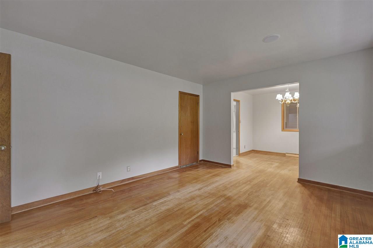 1164 Bowman Road Birmingham, AL 35235 - Photo 4 of 23
