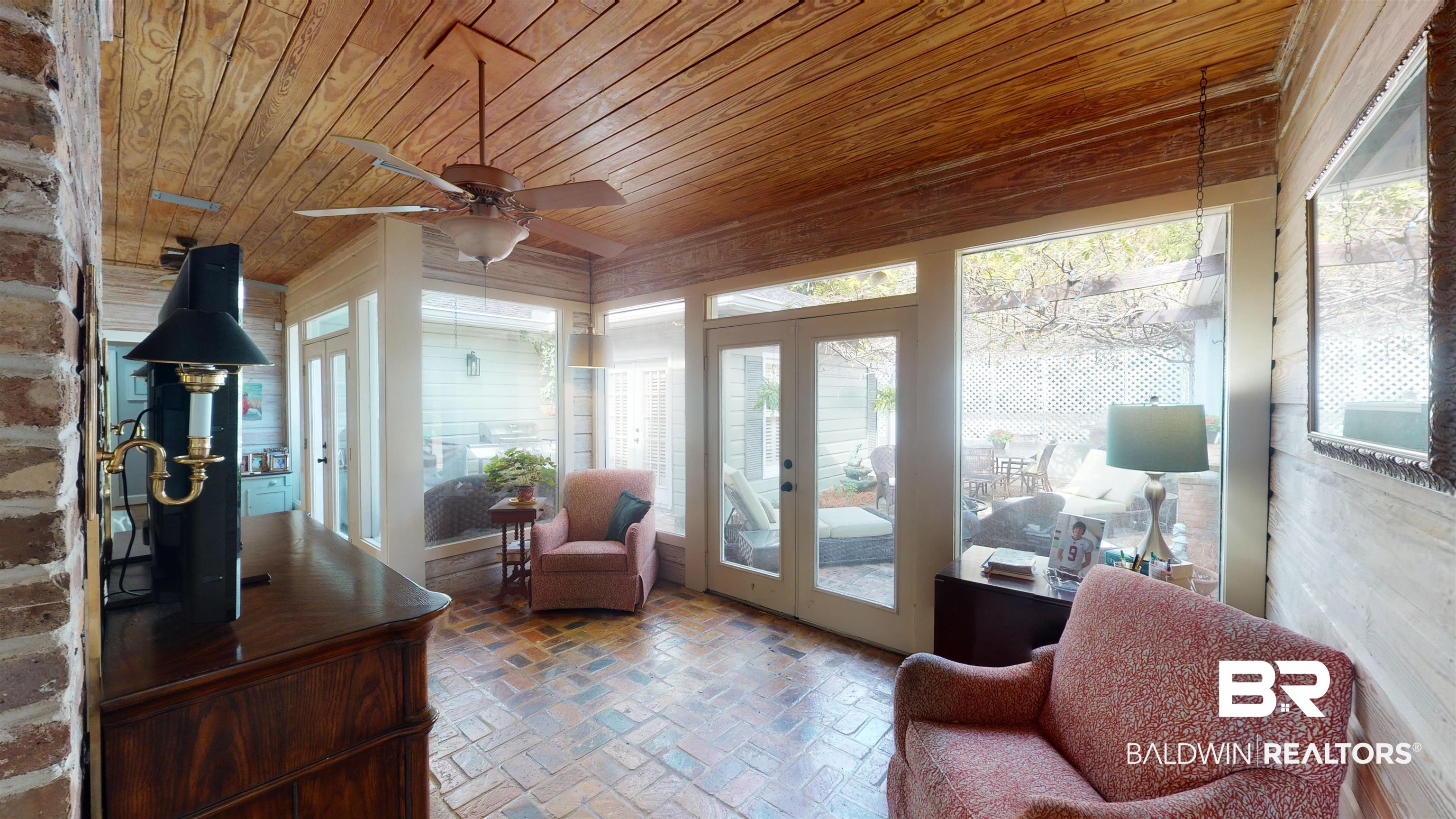 101 South Mcgregor Avenue Mobile, AL 36608 - Photo 8 of 39