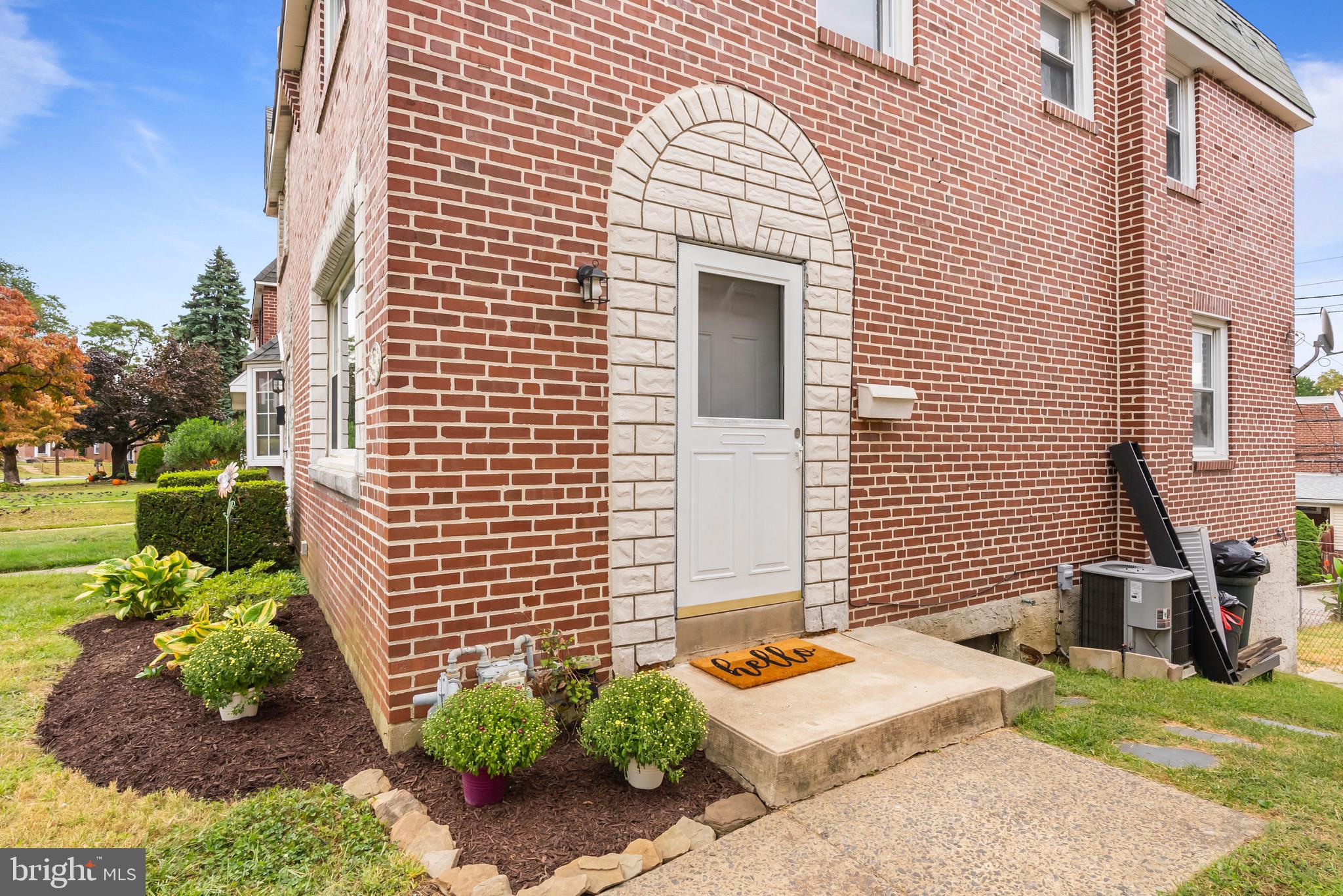 733 Michell Street Ridley Park, PA 19078 - Photo 3 of 30 Gallery Image 3