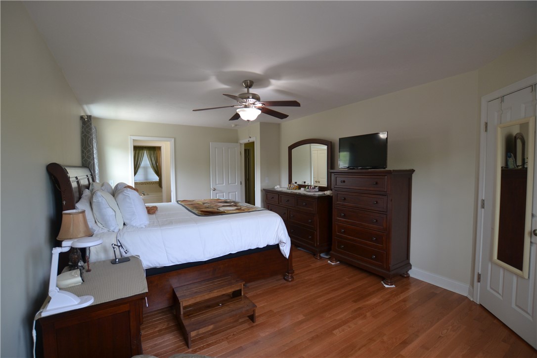 517 Pleasant Street Pawtucket, RI 02860 - Photo 14 of 24