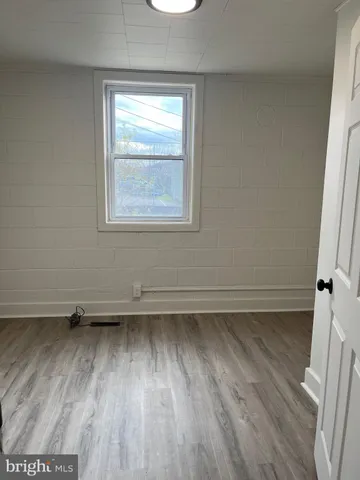 $1,450 | 520 South 1st Avenue, Coatesville, PA 19320