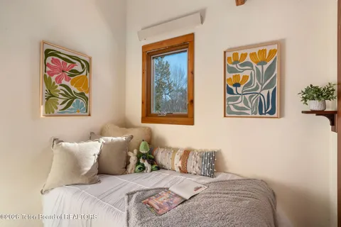 $1,410,000 | 4420 Berry Drive, Unit 3824, Wilson, WY 83014