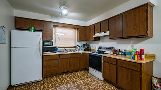 $350,000 | 1000 Miller Lane, Kaukauna, WI 54130