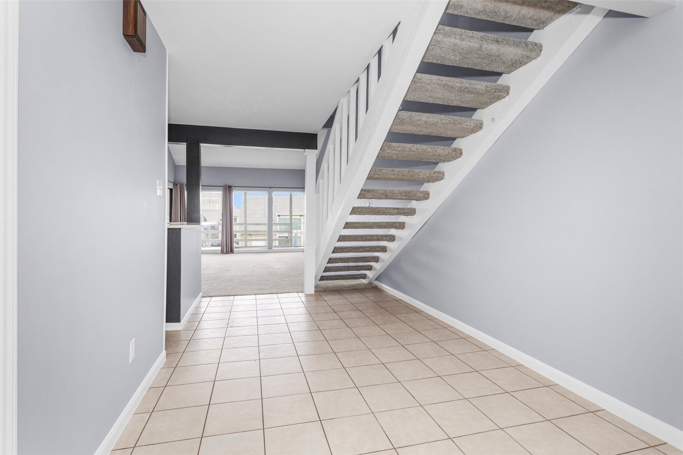 50 April Point Drive South Conroe, TX 77356 - Photo 5 of 30