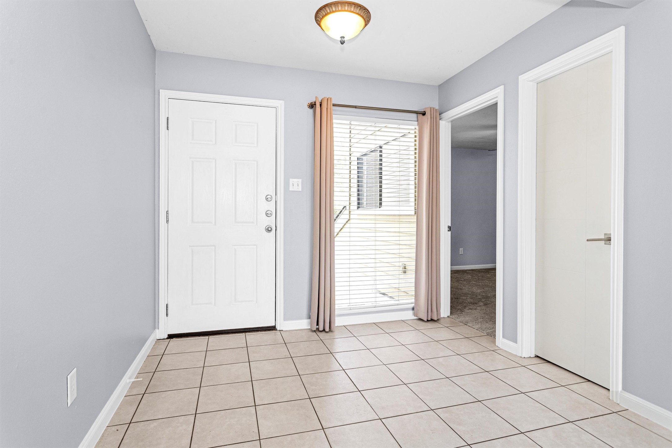 50 April Point Drive South Conroe, TX 77356 - Photo 9 of 30 View from stairs to the front door