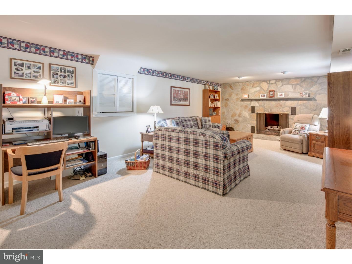 356 Cushmore Road Southampton, PA 18966 - Photo 8 of 25 Family Room