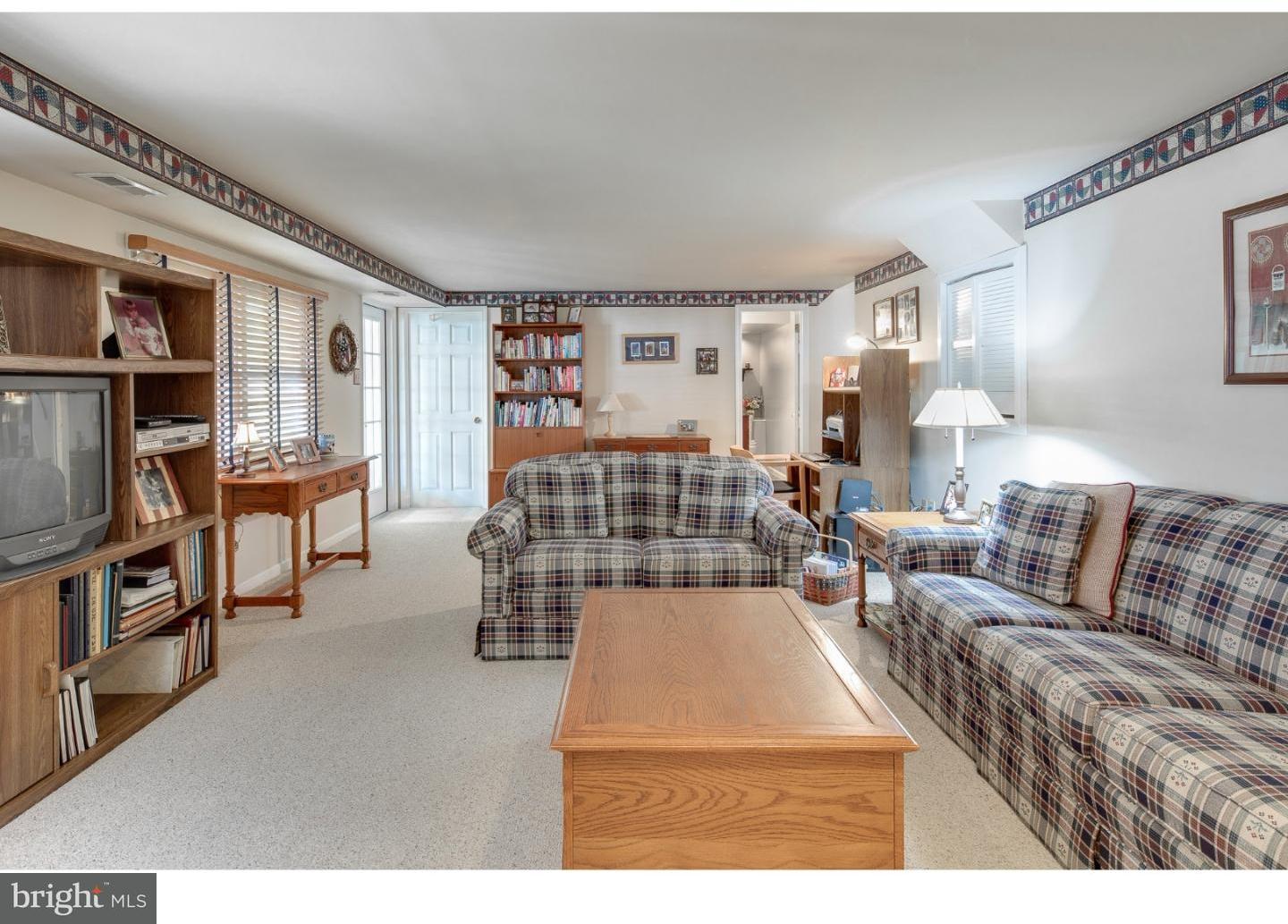 356 Cushmore Road Southampton, PA 18966 - Photo 9 of 25 Family Room