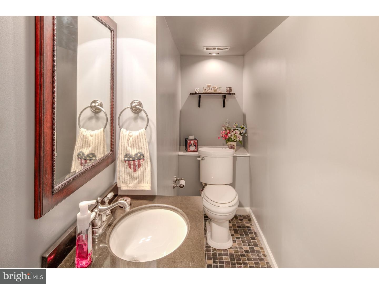 356 Cushmore Road Southampton, PA 18966 - Photo 10 of 25 Bathroom