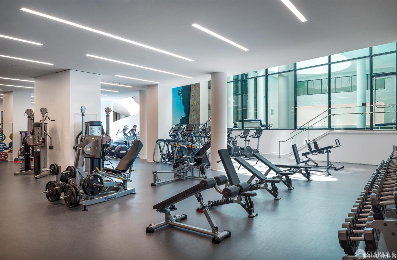 201 Folsom Street, Unit PH41C San Francisco, CA 94105 - Photo 66 of 72 a view of a room with gym equipment