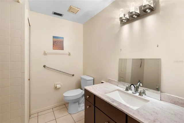 $199,900 | 245 Terrace Hill Boulevard, Unit 1E, DeBary, FL 32713