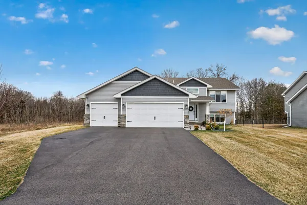 $419,000 | 3325 237th Avenue Northwest, St. Francis, MN 55070