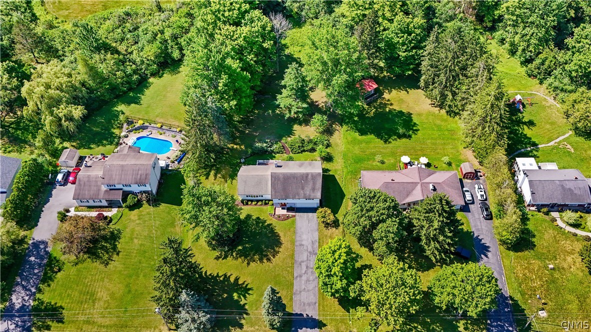 78 Taber Road New Hartford, NY 13413 - Photo 46 of 49 Gallery Image 46