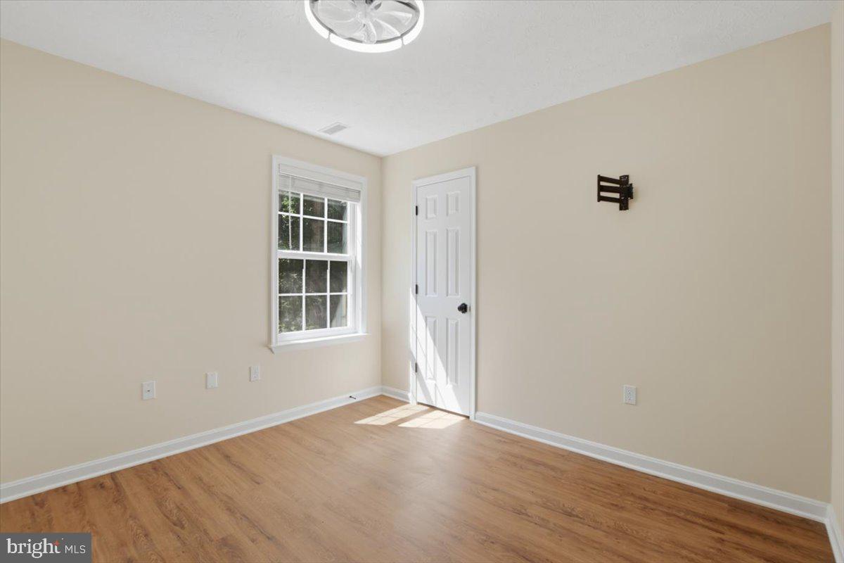 242 Cedar Ridge Drive Ruther Glen, VA 22546 - Photo 10 of 48
