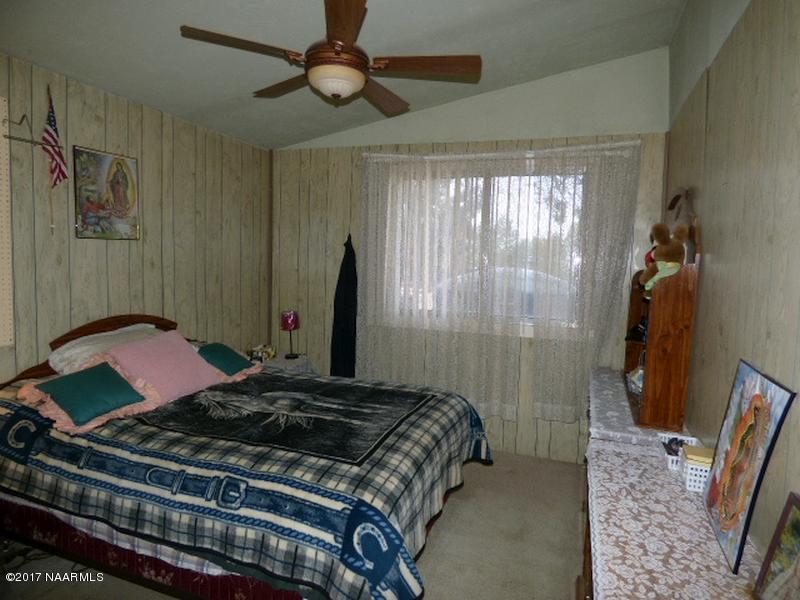 44495 Cattle Road Ash Fork, AZ 86320 - Photo 22 of 34 P1150249