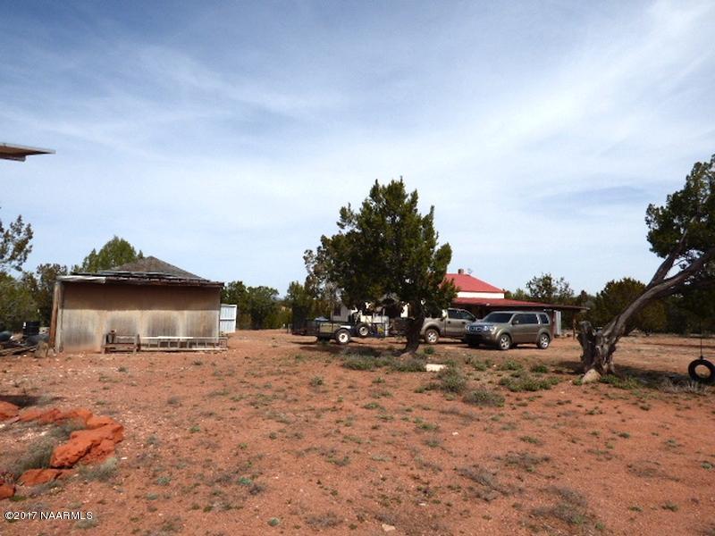 44495 Cattle Road Ash Fork, AZ 86320 - Photo 4 of 34 P1150228