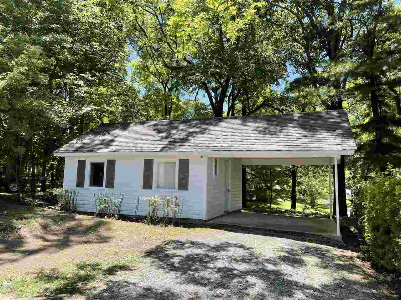 256 Thompson Drive Ripley, TN 38063 - Photo 5 of 17 a front view of a house with garden