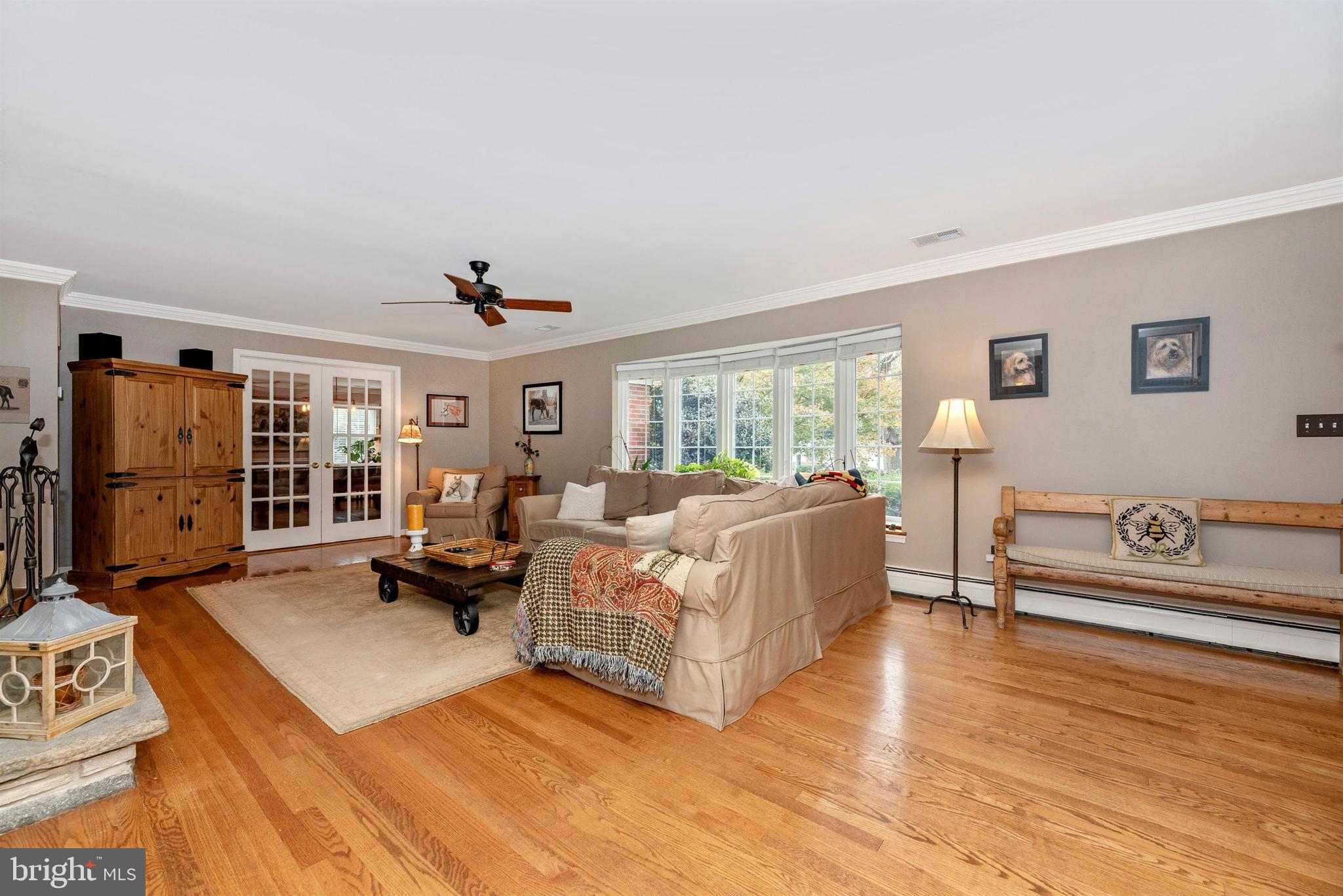 13101 Prices Distillery Road Clarksburg, MD 20871 - Photo 6 of 77 living room