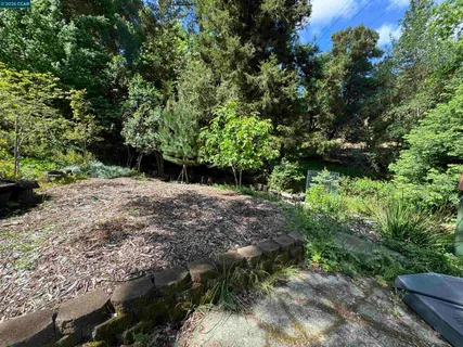 $1,699,000 | 163 El Toyonal, Orinda, CA 94563