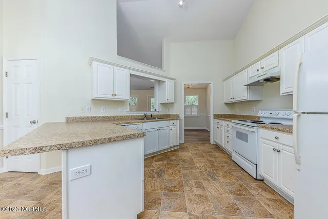 $2,000 | 212 Derby Park Avenue, New Bern, NC 28562