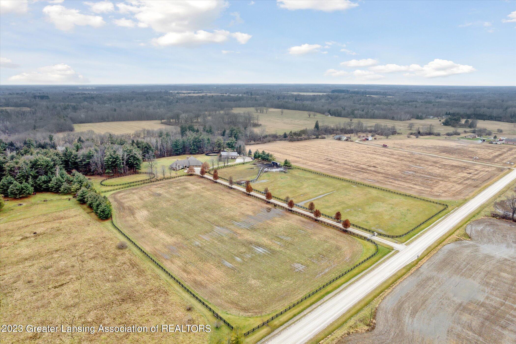 7571 Beard Road Avoca, MI 48006 - Photo 75 of 88 80-7571-Beard-Rd-Avoca-MI-48006-WindowSt