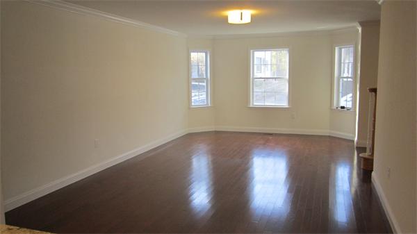 134 Bartlett Road Winthrop, MA 02152 - Photo 3 of 28 Gallery Image 3