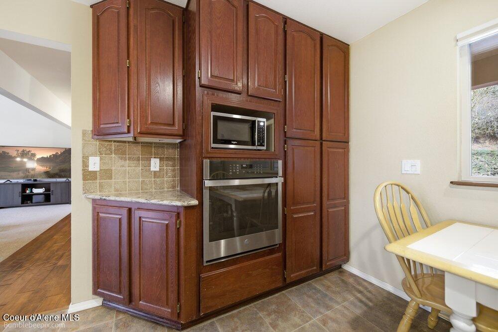 7722 West Clemetson Road Coeur D'Alene, ID 83814 - Photo 14 of 53 Kitchen