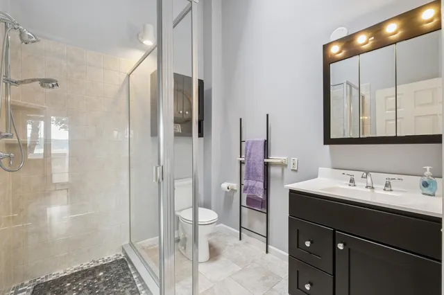 $749,500 | 640 Highway 96 West, Shoreview, MN 55126