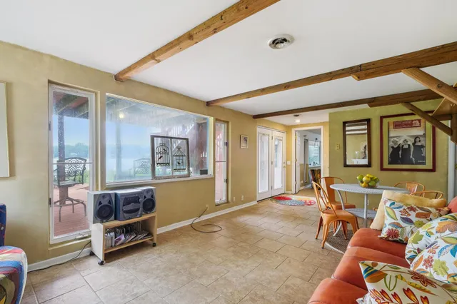 $749,500 | 640 Highway 96 West, Shoreview, MN 55126