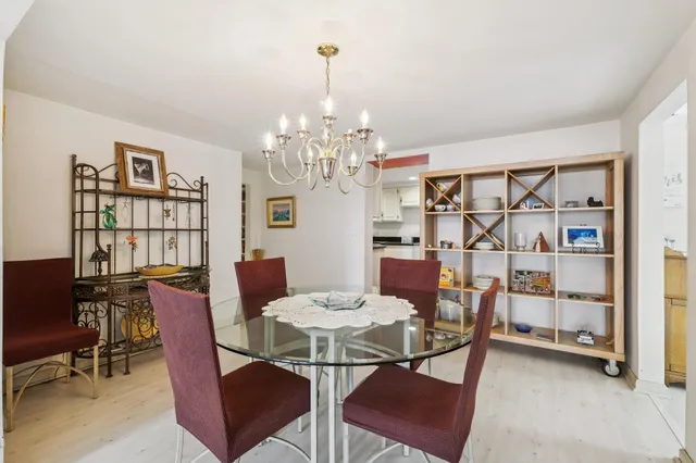 $749,500 | 640 Highway 96 West, Shoreview, MN 55126